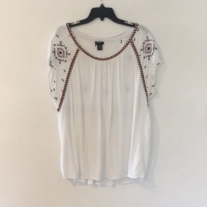 Torrid size 1 embroidered top